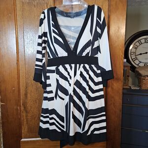 Twentyone Vintage 90's Black and Cream Striped Dress. Size M